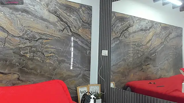 Snapshot of Skarleth_queen chatting on 02.24.26 Skarleth queen online show from 02.24.26