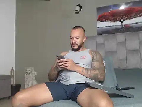 LeonGolds online show from 02.21.26