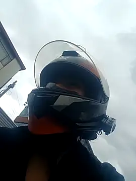 Snapshot of Michelle_ec chatting on 04.11.26 Michelle ec online show from 04.11.26