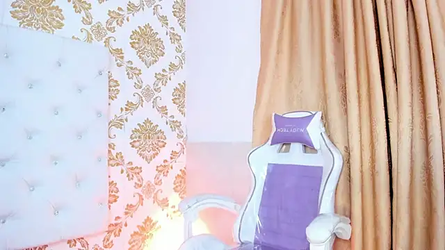 pinky  bunny online show from 05.18.26