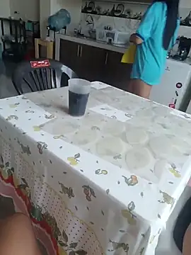 GL Naughty09 online show from 04.12.26