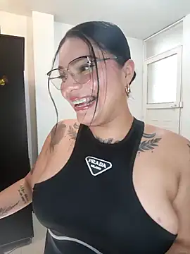 Snapshot of brenda_palacio chatting on 02.17.26 brenda palacio online show from 02.17.26