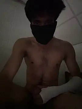 Snapshot of boner6969qe chatting on 01.10.26 boner6969qe online show from 01.10.26