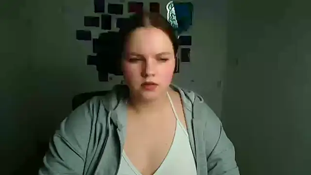 Kitty Mia Kitty online show from 01.17.26