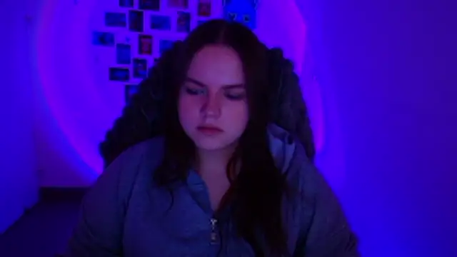 Kitty Mia Kitty online show from 02.21.26