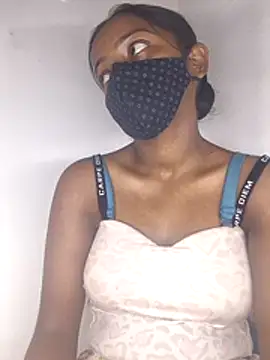 Royal-girl78 online show from 02.17.26