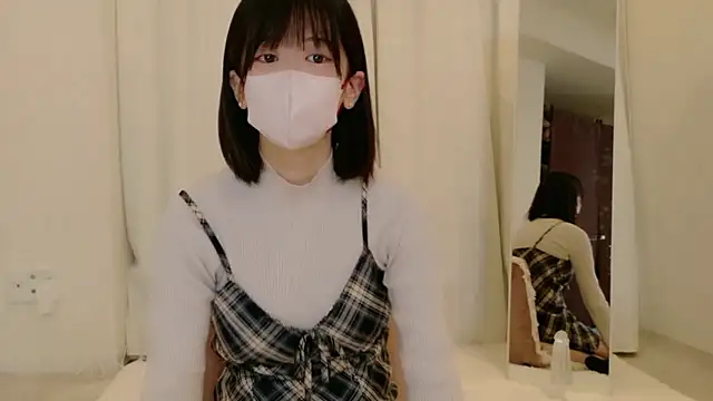 Snapshot of yuruchan_ chatting on 02.10.26 yuruchan online show from 02.10.26