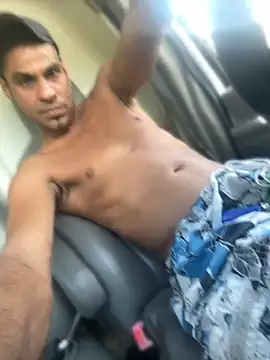 Snapshot of ZF-Athlete chatting on 05.25.26 ZF-Athlete online show from 05.25.26