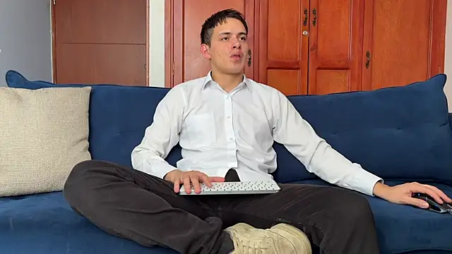 Enzho liam online show from 08.04.26