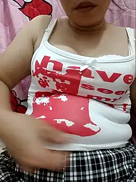 Snapshot of linhha23 chatting on 03.24.26 linhha23 online show from 03.24.26