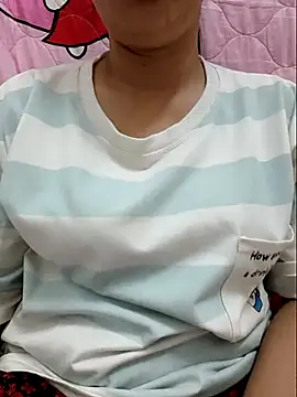 Snapshot of linhha23 chatting on 03.25.26 linhha23 online show from 03.25.26