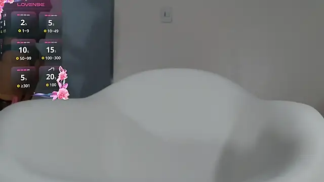 Little Leksa online show from 02.18.26