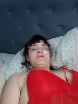 Snapshot of lightblueladyy1 chatting on 02.12.26 lightblueladyy1 online show from 02.12.26