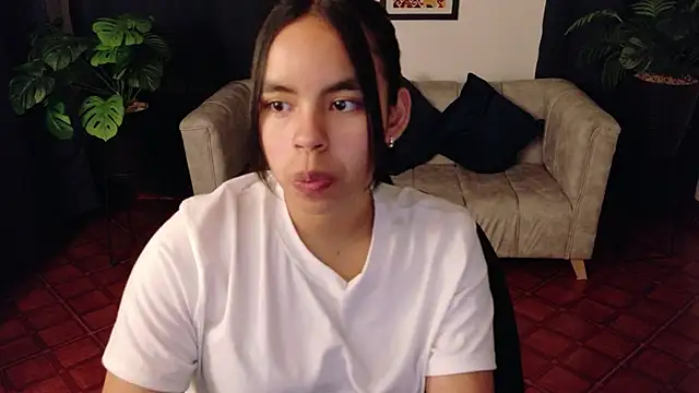 SofiaMante  online show from 03.11.26