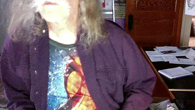 LickYourYoni online show from 05.25.26
