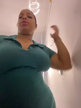 Snapshot of NataliaMillers chatting on 07.15.26 NataliaMillers online show from 07.15.26