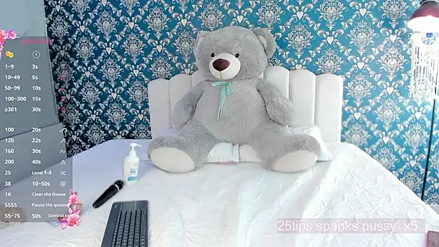 Snapshot of Chaotic_star chatting on 02.13.26 Chaotic star online show from 02.13.26