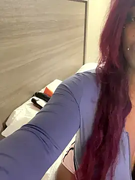 Snapshot of HoneybunnTheMostCreative chatting on 01.13.26 HoneybunnTheMostCreative online show from 01.13.26