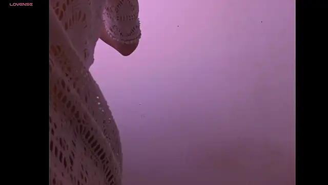 lilithot23 online show from 02.13.26