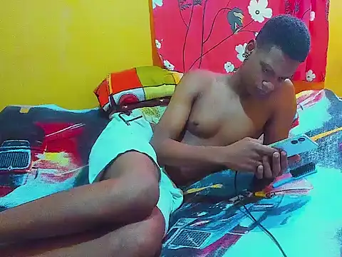 aunstin mohamme online show from 03.05.26