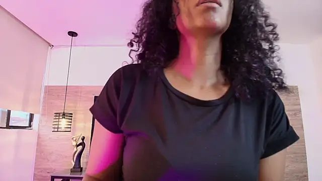 Ellie-Alves online show from 07.17.26