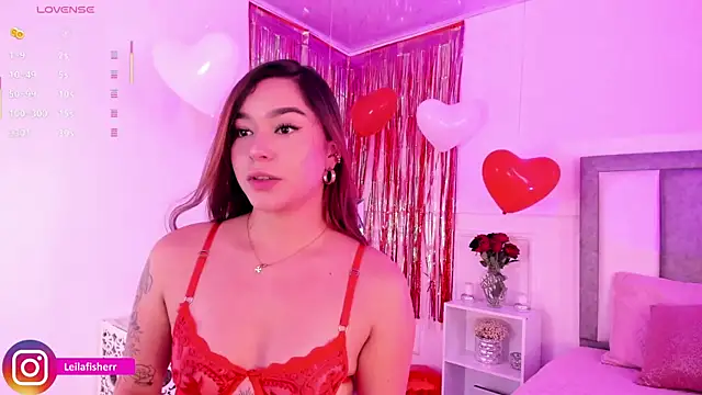 Leilafisherr online show from 02.14.26