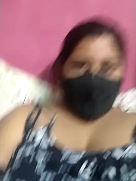 Snapshot of pinkisaha75 chatting on 02.18.26 pinkisaha75 online show from 02.18.26