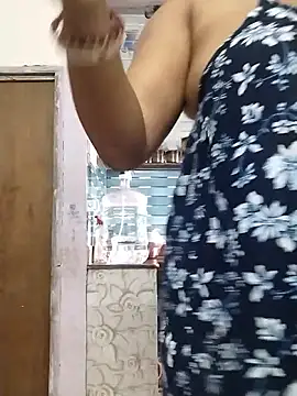 Snapshot of pinkisaha75 chatting on 03.01.26 pinkisaha75 online show from 03.01.26