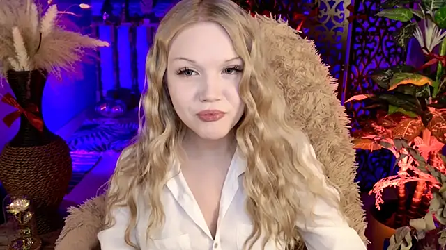 ChloeWhite online show from 02.12.26