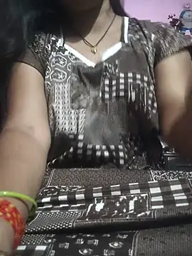 Nilam cute online show from 05.17.26