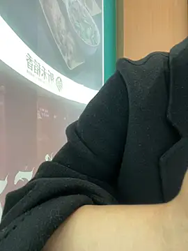 Snapshot of mi-ki1314 chatting on 02.27.26 mi-ki1314 online show from 02.27.26