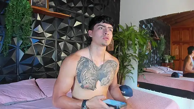 Snapshot of elliot_colton chatting on 03.13.26 elliot colton online show from 03.13.26