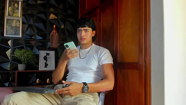 Snapshot of elliot_colton chatting on 03.20.26 elliot colton online show from 03.20.26