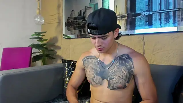 Snapshot of elliot_colton chatting on 03.26.26 elliot colton online show from 03.26.26