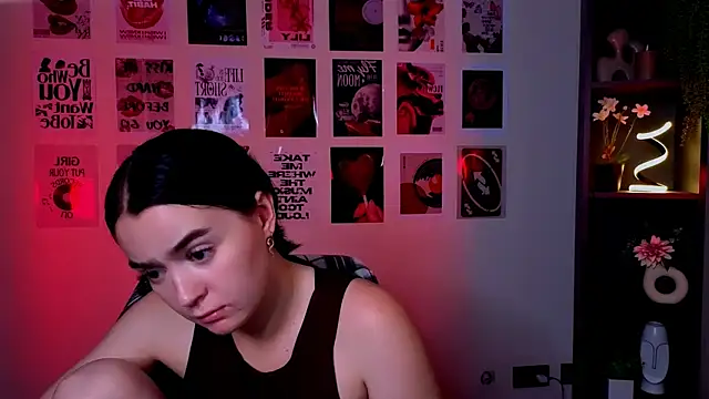 monica xcx online show from 07.23.26
