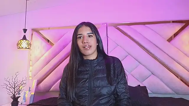 zoevg online show from 03.13.26