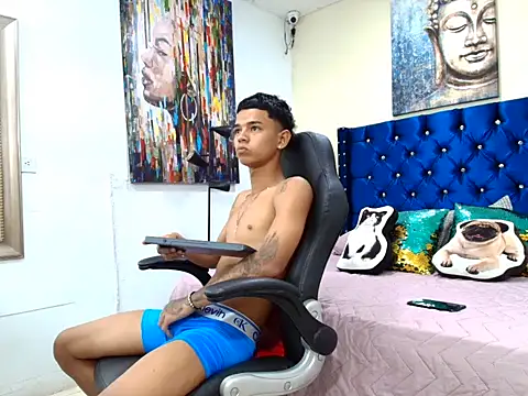 angelcutexx18 online show from 04.23.26