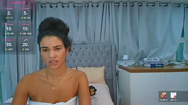 Maxine Spencer online show from 03.31.26