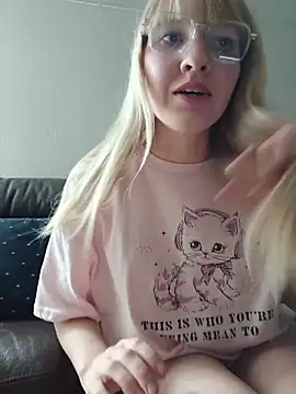 BunnySnowFlake online show from 04.08.26