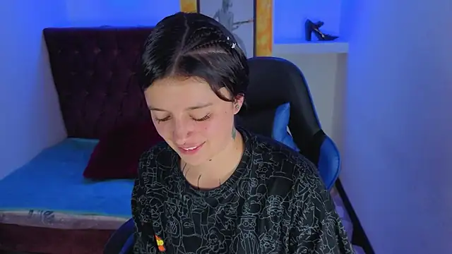 Snapshot of Harley_quinzell chatting on 01.18.26 Harley quinzell online show from 01.18.26