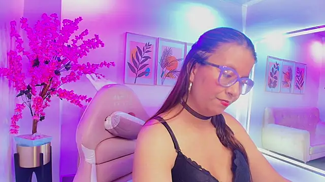 Snapshot of Amber__rouge chatting on 01.10.26 Amber rouge online show from 01.10.26