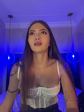 EmmaJhoons online show from 03.18.26