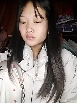 Snapshot of Hina2xx chatting on 01.13.26 Hina2xx online show from 01.13.26