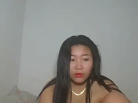 Snapshot of Zyeiii chatting on 01.13.26 Zyeiii online show from 01.13.26