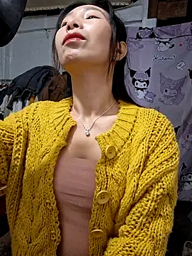 Snapshot of Adela-222 chatting on 02.05.26 Adela-222 online show from 02.05.26