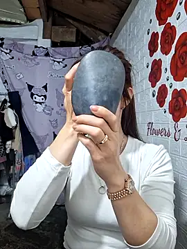 Snapshot of Adela-222 chatting on 02.17.26 Adela-222 online show from 02.17.26