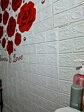 Snapshot of Adela-222 chatting on 03.25.26 Adela-222 online show from 03.25.26