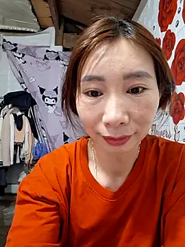 Snapshot of Adela-222 chatting on 04.09.26 Adela-222 online show from 04.09.26