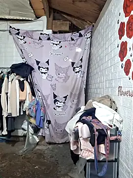 Snapshot of Adela-222 chatting on 04.12.26 Adela-222 online show from 04.12.26