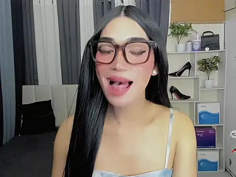 FyangFoxx online show from 03.28.26